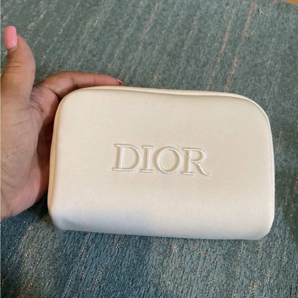 DIOR White / Ivory Denim Cosmetic Case With Ambre Nuit And Jadore Brush - Picture 13 of 16